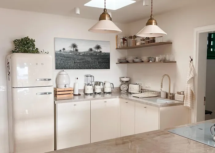 Estilo Y Calma Frente Al Mar קוסטה טגוויסה